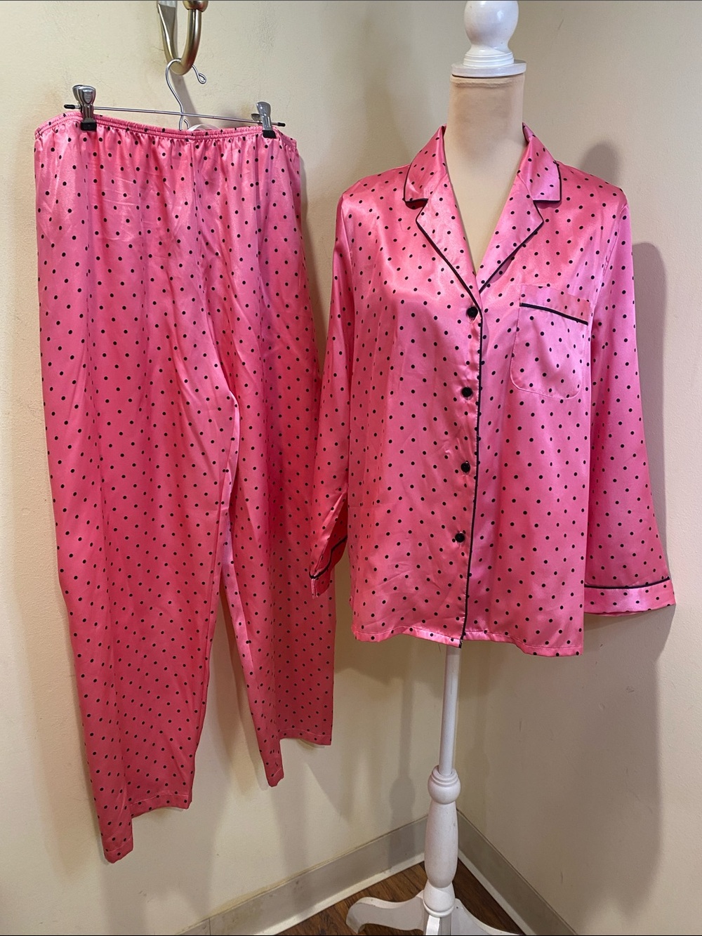 Morgan Taylor Pink Satin Polka Dot Pajama Set SZ L